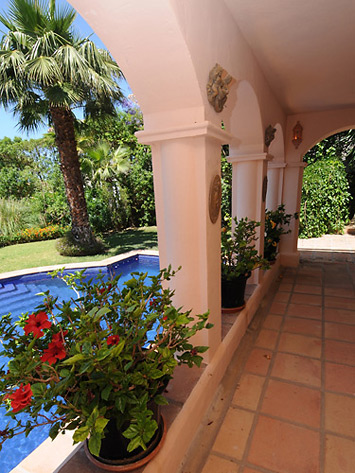 beautiful sierra mediterranean gardens casa mijas villas pool sunbeds shaded areas area