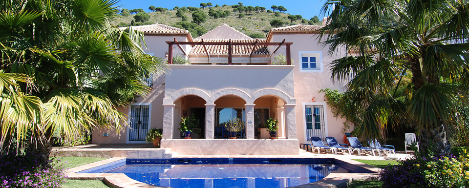 Casa Sierra is a beautiful Spanish villa to rent from 
