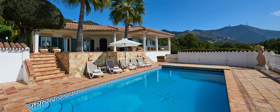 Casa la Noria, Mijas | Modern Villa to Rent with Stunning Views