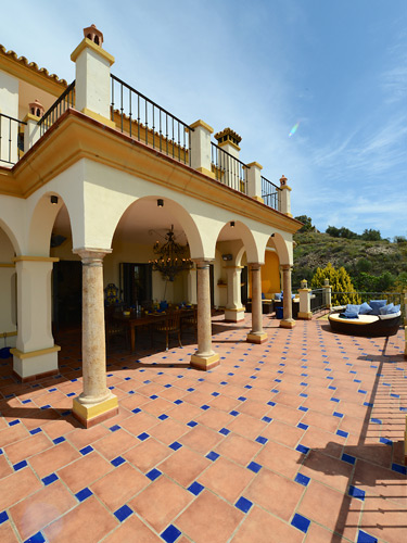 Rancho el Patio | Large Luxury Villa w/Infinity Pool Rancho de la Luz