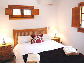 Ensuite double bedroom in the Guest House, Bancales, Mijas Pueblo
