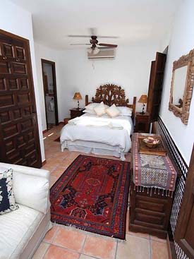 The 1st floor double bedroom suite at Los Gemelos