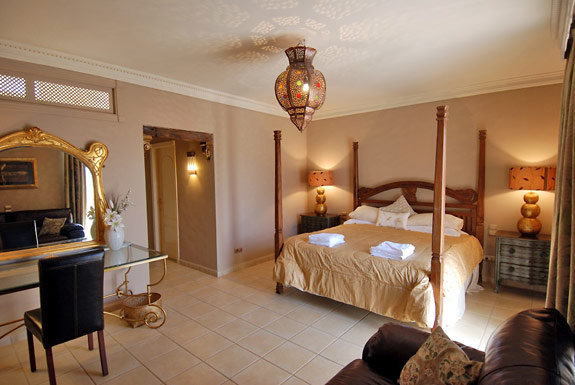 The master bedroom at Finca Maroc Holiday Villa